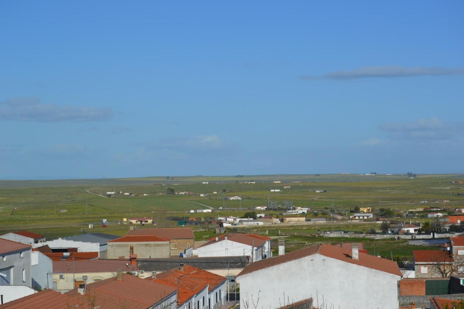 Apartamento Apartamento Las Fuentes Sierra de Fuentes Exterior foto